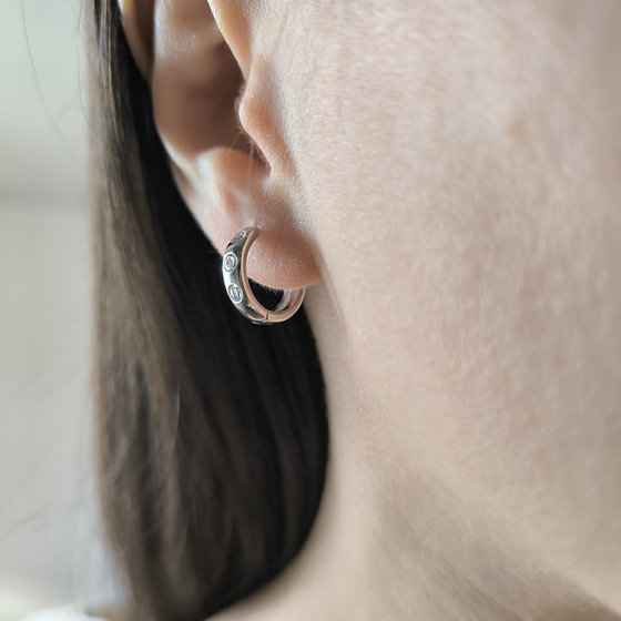 Срібні сережки з фіанітами