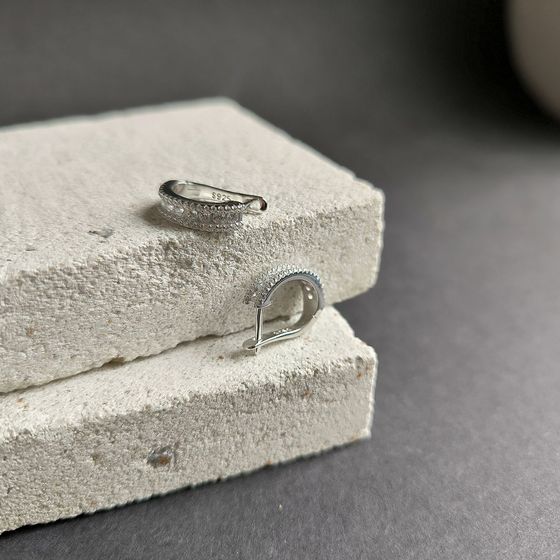 Срібні сережки з фіанітами