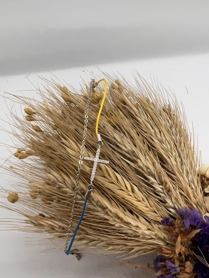 Silver bracelet with phianites