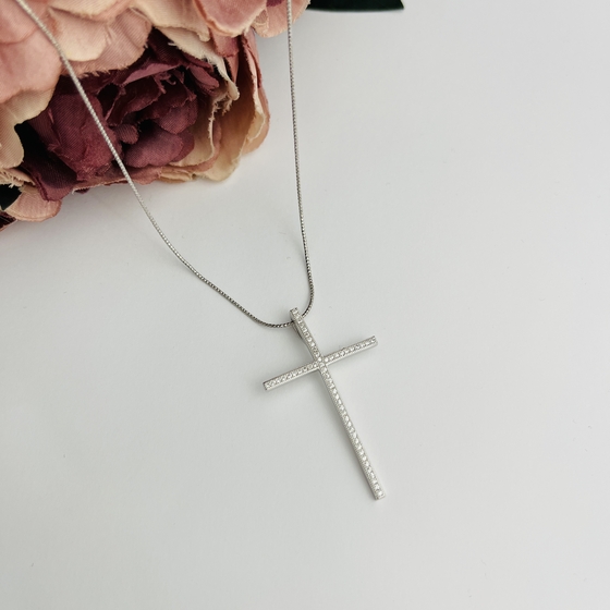 Серебряный крестик с фианитами