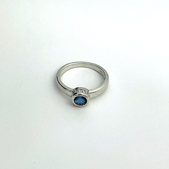 Серебряное кольцо с танзанитом nano 0.634ct