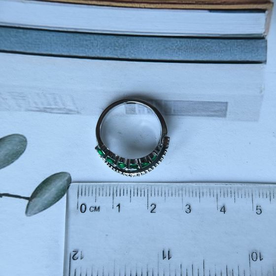 Срібна каблучка зі смарагдом nano 0.842ct