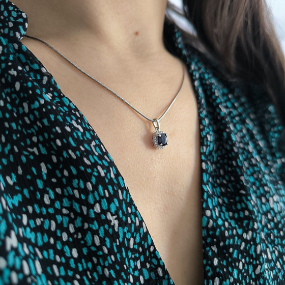 Срібна підвіска з сапфіром nano 1.099ct