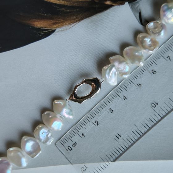 Silver bracelet with baroque pearls