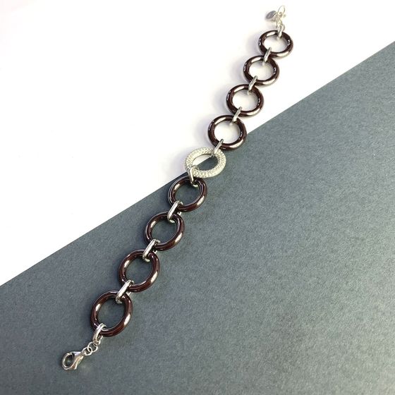 Silver bracelet with ceramics