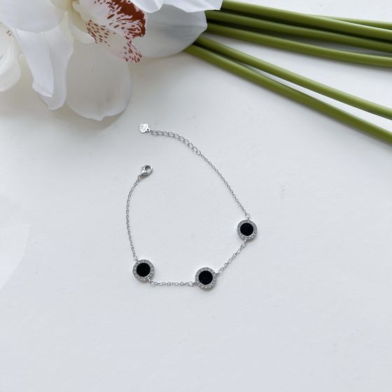 Срібний браслет з емаллю