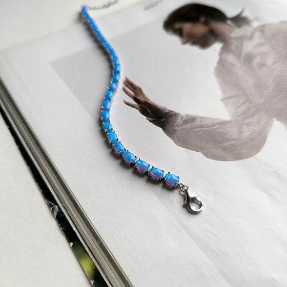 Silver bracelet with opal