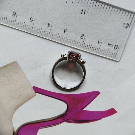 Срібна каблучка з гранатом nano 1.655ct