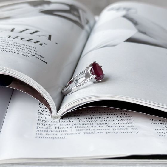 Срібна каблучка з рубіном 5.322ct
