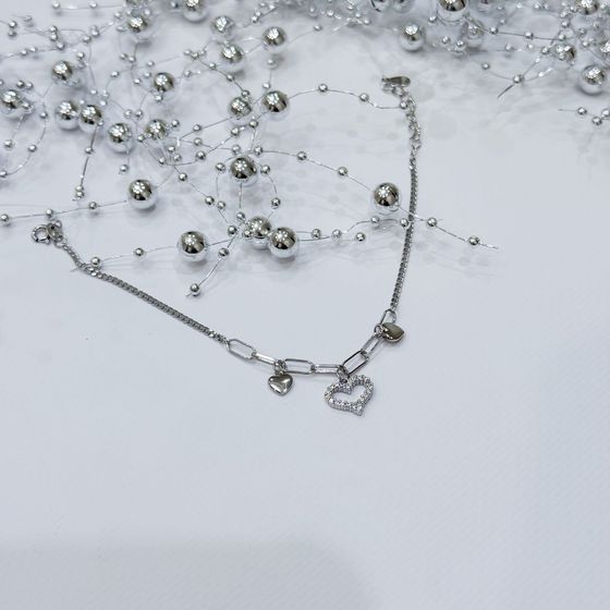 Silver bracelet with phianites