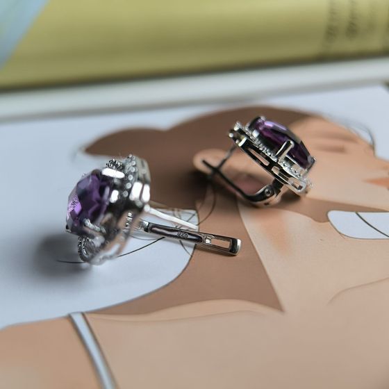 Срібні сережки з олександритом 16.513ct, фіанітами