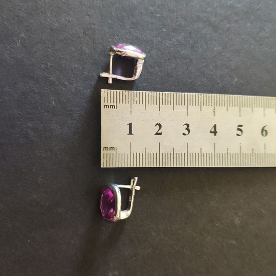 Срібні сережки з олександритом 7.567ct