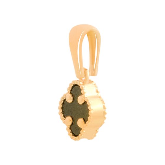 Gold pendant with onyx