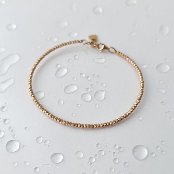 Золотой браслет без камней