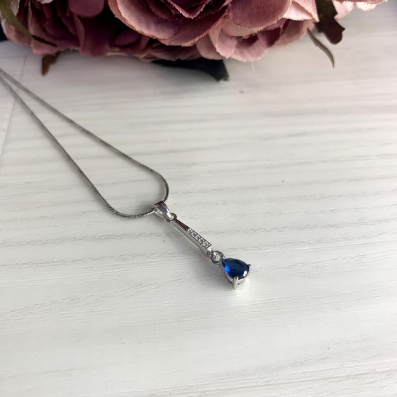 Silver pendant with a 1.643-carat nano sapphire