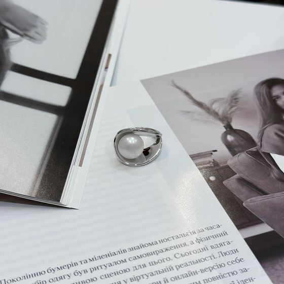 Серебряное кольцо с жемчугом