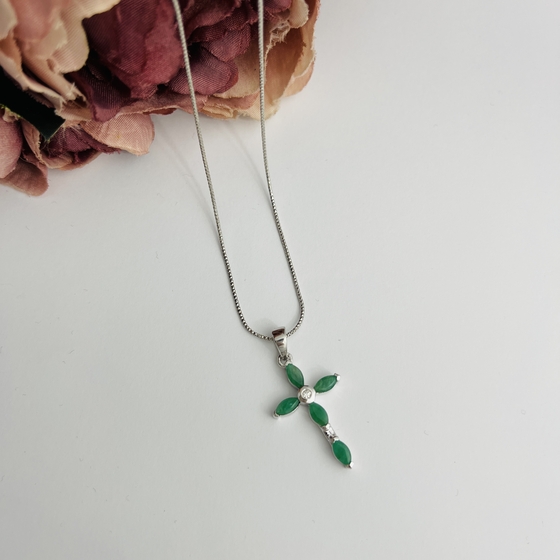 Срібний хрестик із смарагдом 1,148 карата