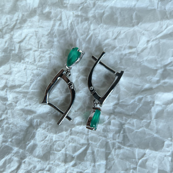 Silver earrings with agate, 1.258 ct