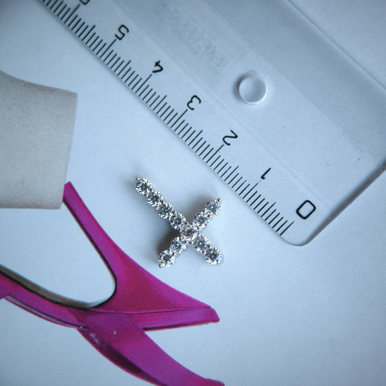 Срібна підвіска з фіанітами