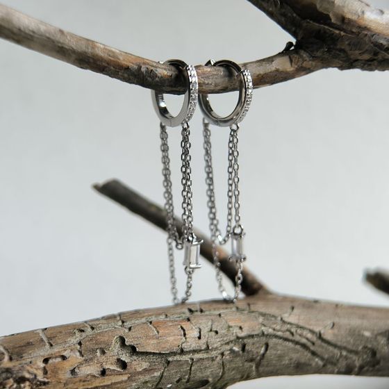 Срібні сережки з фіанітами