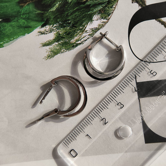 Silver earrings without stones
