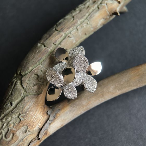 Silver Ring with Fianites