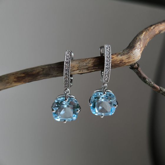 Серебряные серьги с топазом 10.683ct