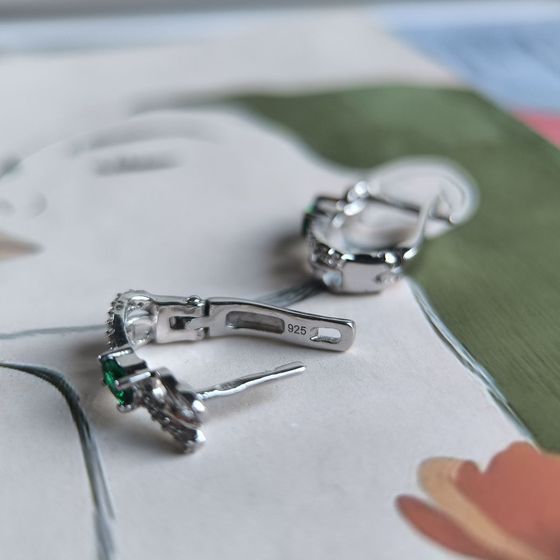 Срібні сережки зі смарагдом nano 0.638ct