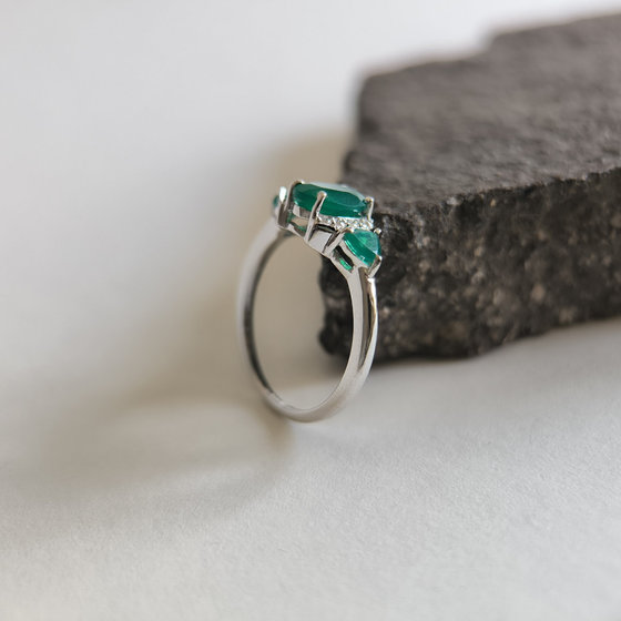 Серебряное кольцо с агатом 1.7ct