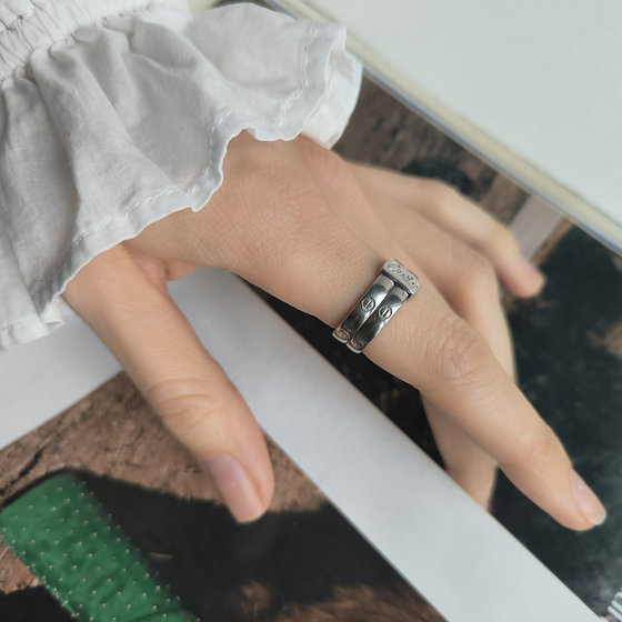 Silver ring without stones