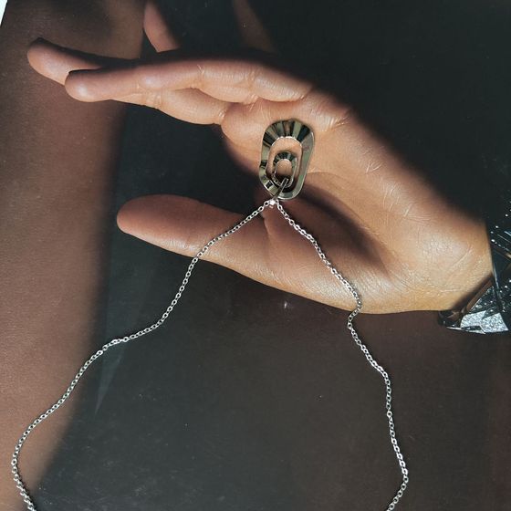 Silver necklace without stones