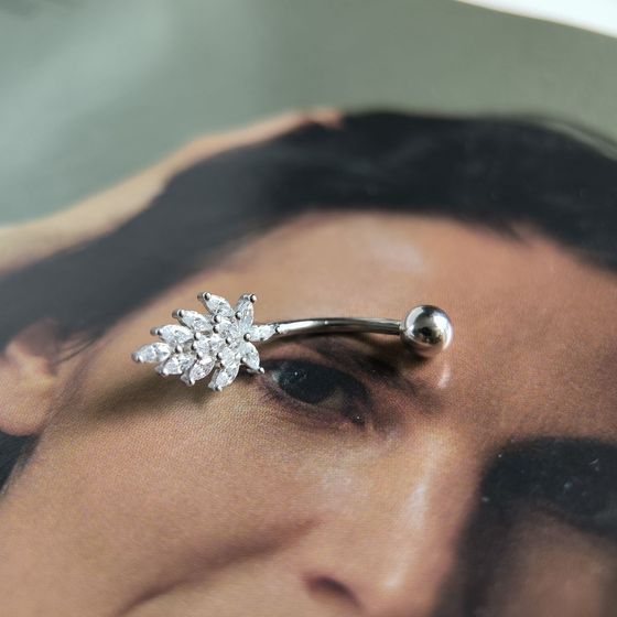 Silver piercing with phianites