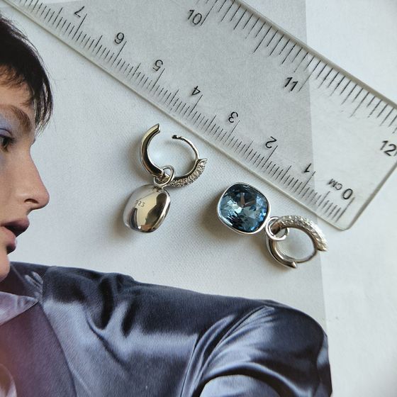 Срібні сережки з фіанітами