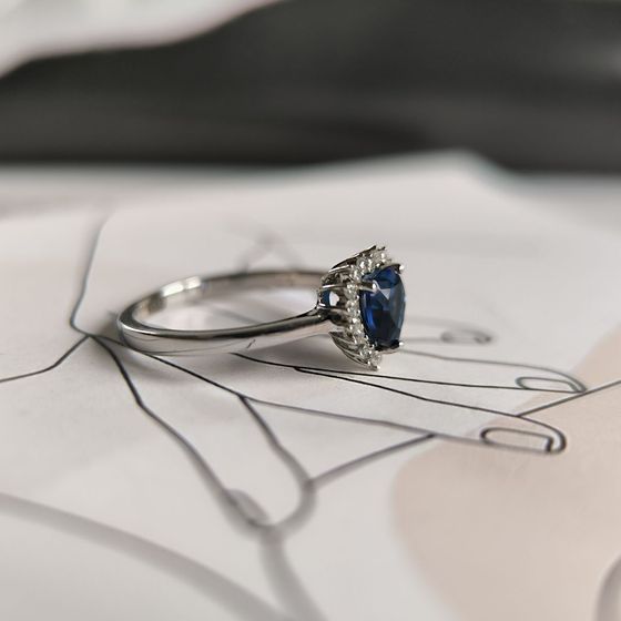 Срібна каблучка із сапфіром nano 0.853ct