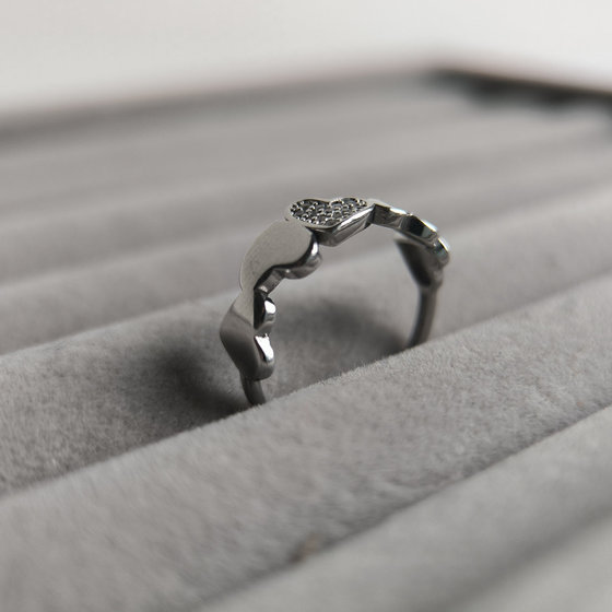 Silver ring with cubic zirconia