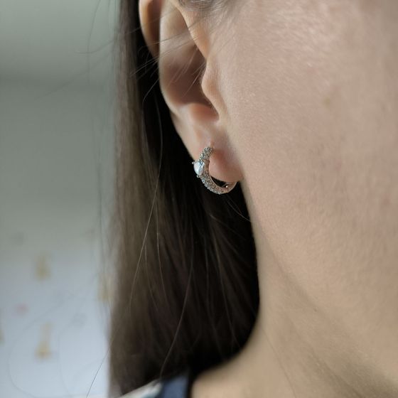 Серебряные серьги с фианитами