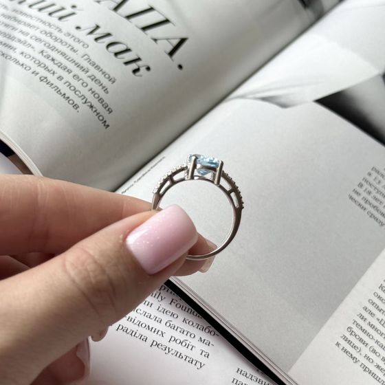 Серебряное кольцо с топазом 3.237ct