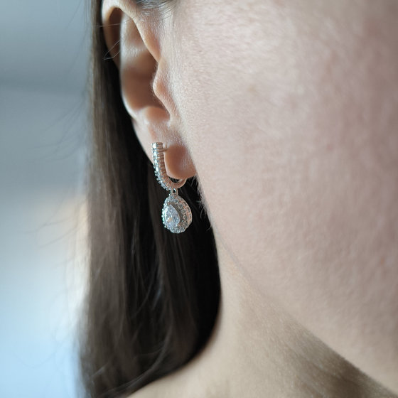 Silver earrings with cubic zirconia