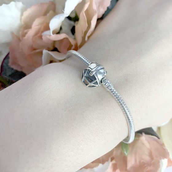 Срібний шарм без каменів