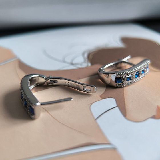 Срібні сережки з сапфіром nano 1.187ct