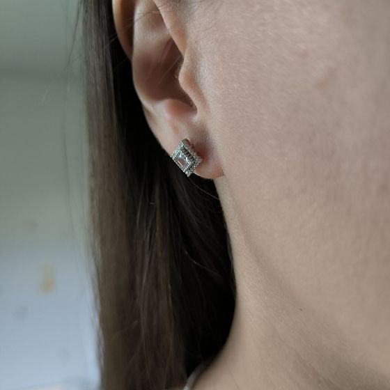 Срібні сережки з фіанітами