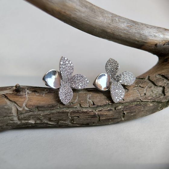 Срібні сережки з фіанітами