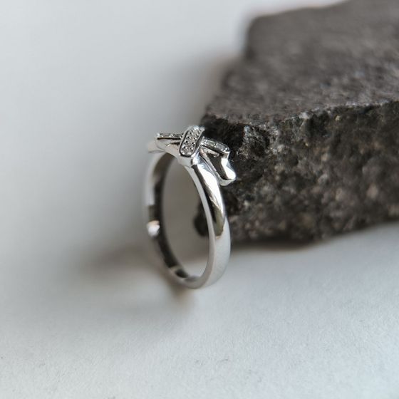 Silver Ring with Fianites