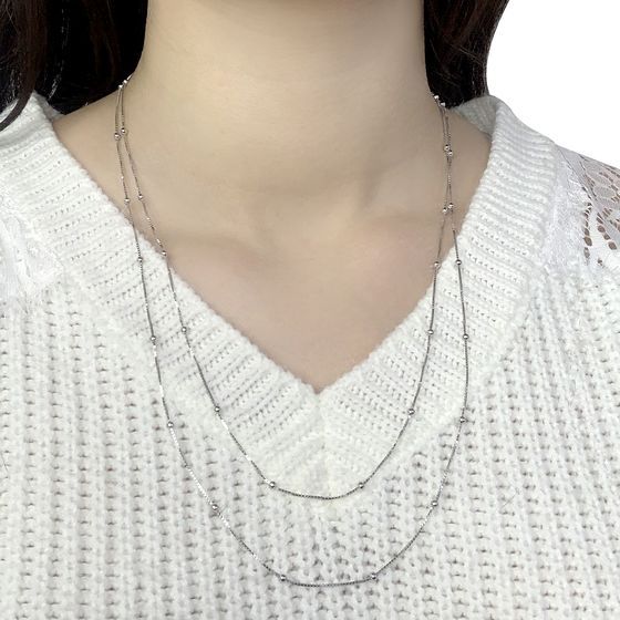 Silver necklace without stones