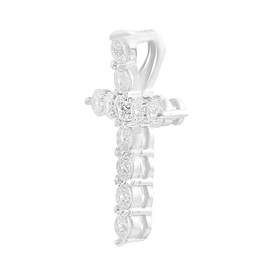Silver pendant with cubic zirconia