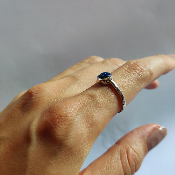 Серебряное кольцо с опалом 0.3ct