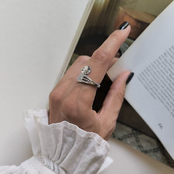 Срібна каблучка з фіанітами