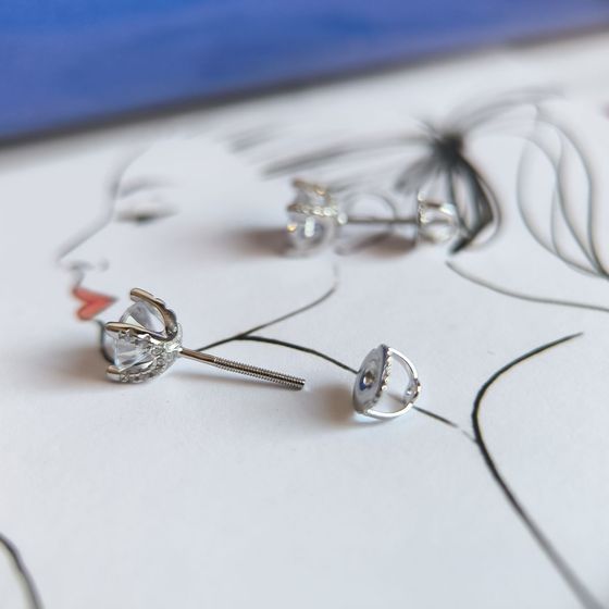 Срібні сережки з фіанітами