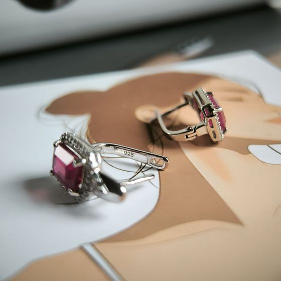 Silver earrings with ruby