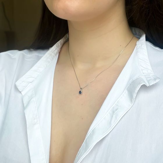 Срібна підвіска з сапфіром 0,655 карата